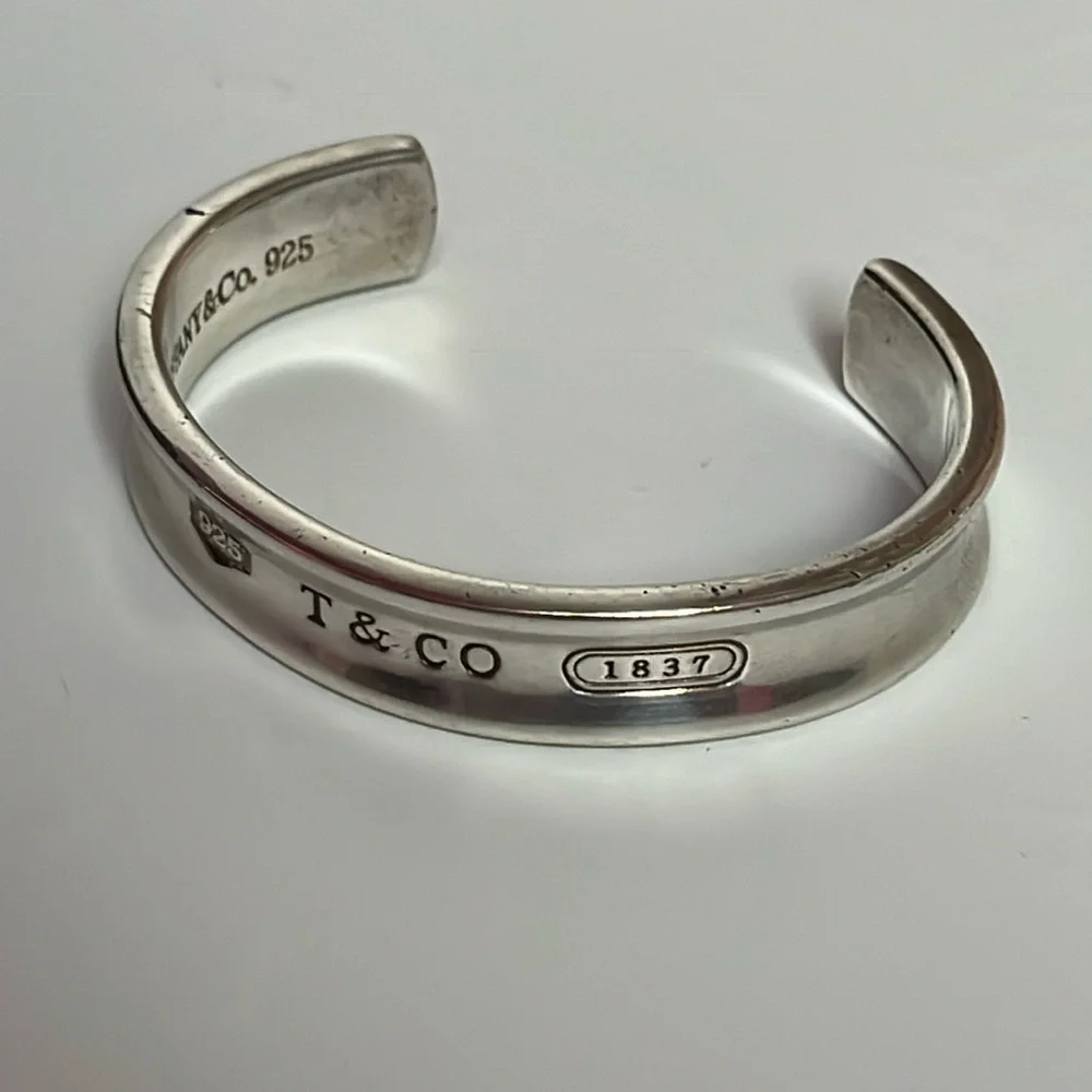 Sold to susie! - Picture 2 of 8
